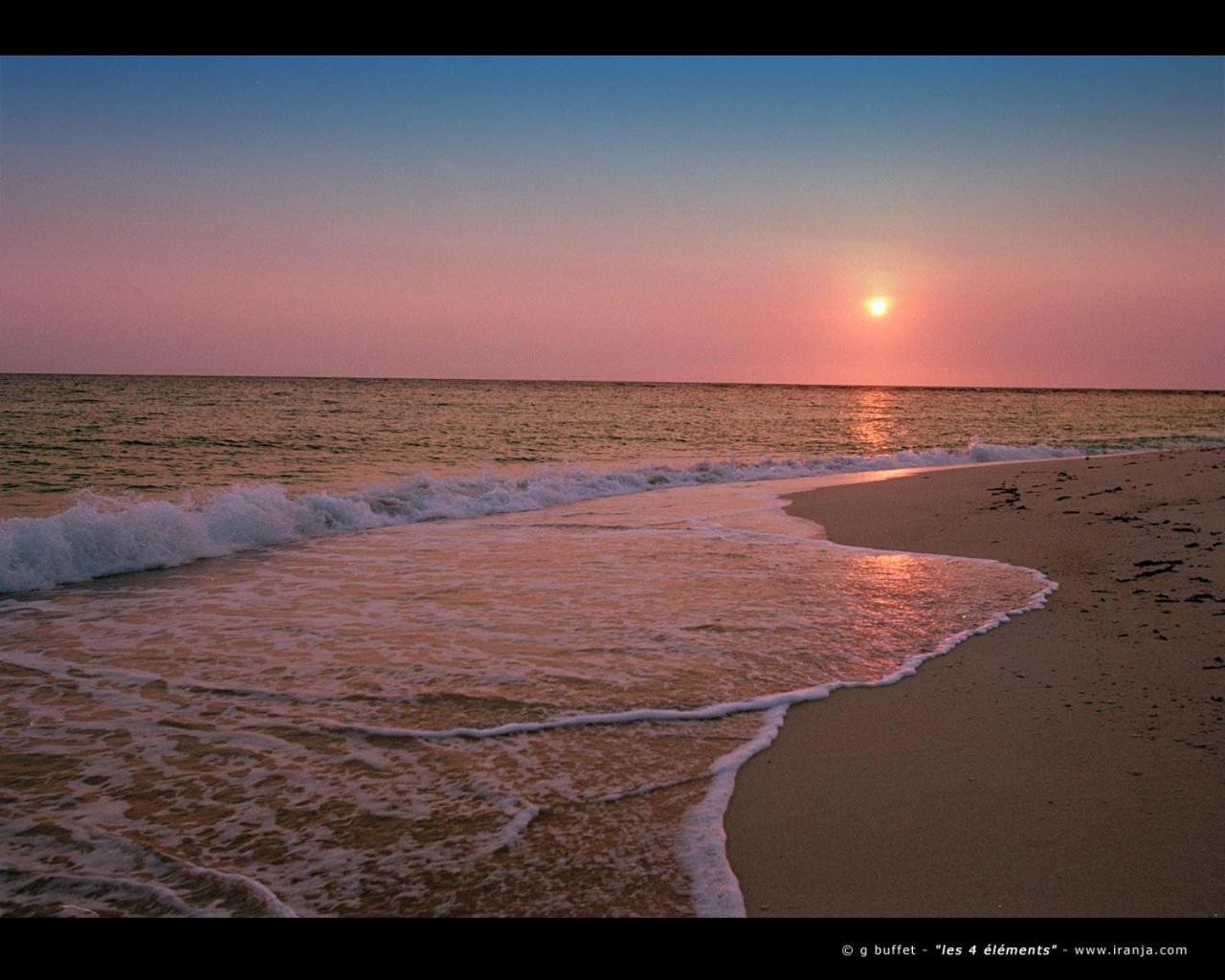 Eden Beach Saint-Louis Luaran gambar